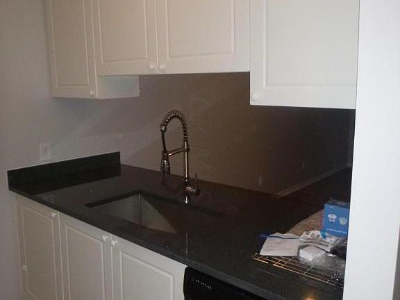 4th image of 4709 Parrau Dr