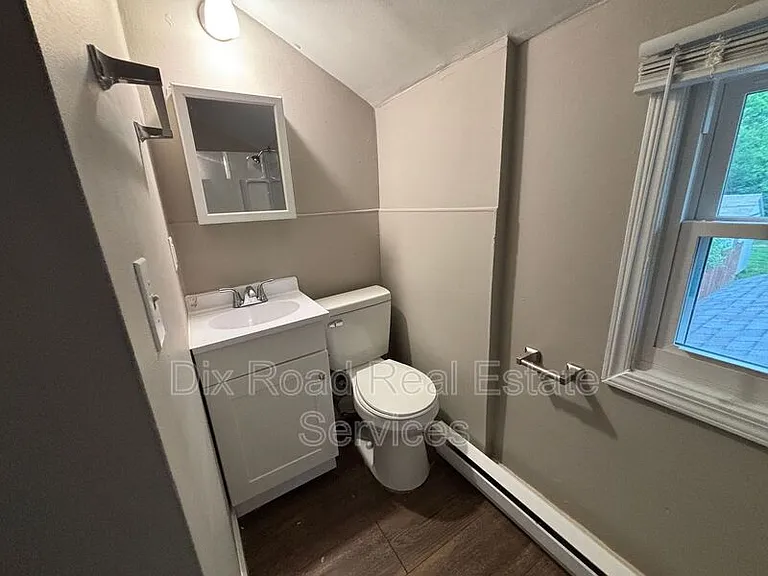 3018 Tytus Ave #REAR HOUSE — Photo 10