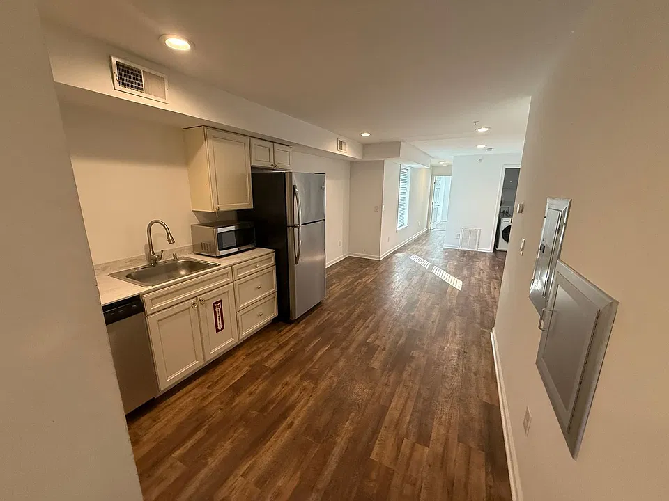 402 Broadway