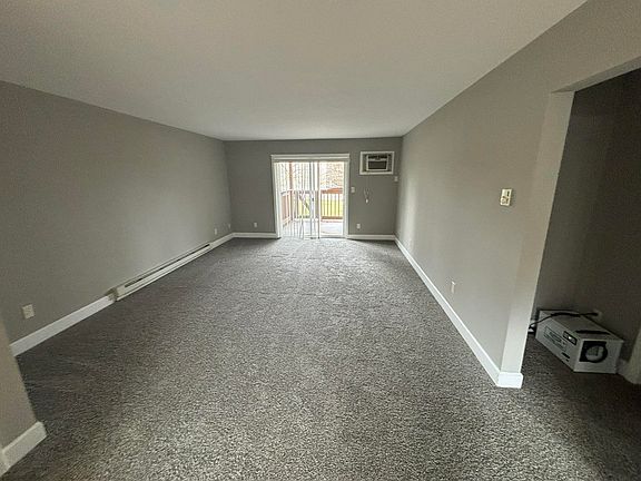 4th image of 2014 N Old Us 31 APT 2