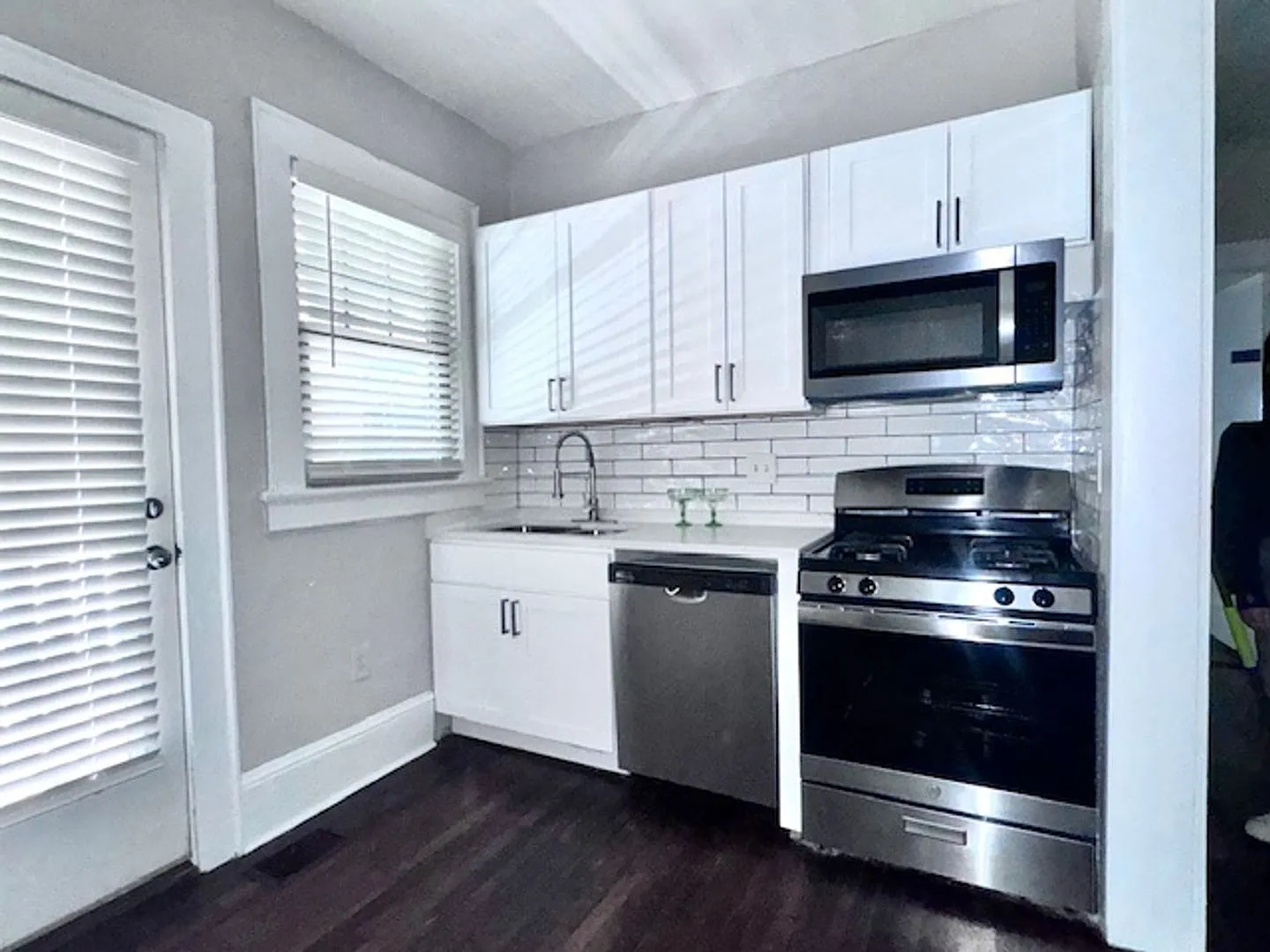 Historic Virginia Highland apartment to die for!! — Photo 2