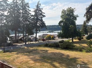 10142 Steamboat Island Rd NW, Olympia, WA 98502