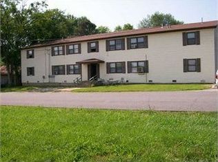 112 W Spruce St, Houston, MO 65483