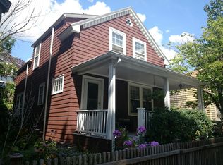 33 White Pl, Brookline, MA 02445
