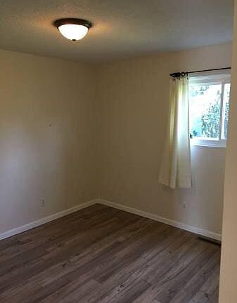 4th image of 5980 Briarcliff Ln APT C