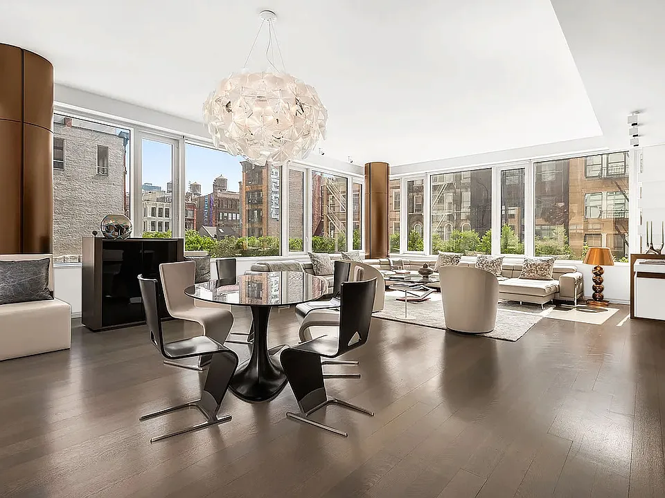 350 W Broadway #4R