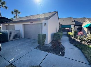 5924 Clubside Dr, Sarasota, FL 34243