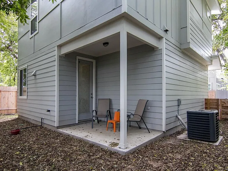 1702 W Saint Johns Ave #B — Photo 24
