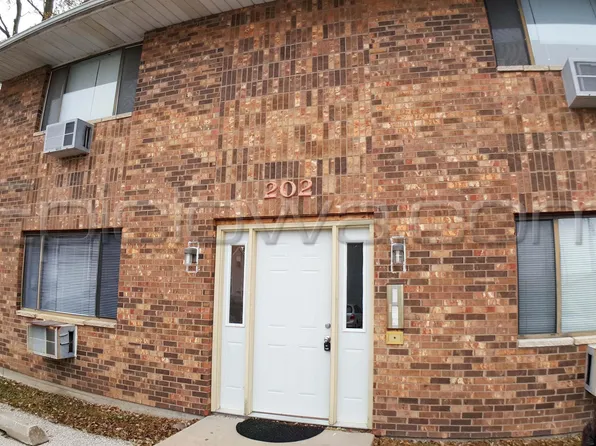 200 31st St NE, Cedar Rapids, IA