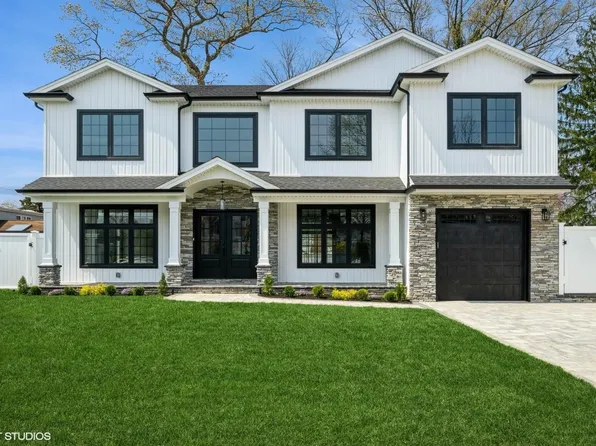 1750 Lehigh Road, Wantagh, NY 11793