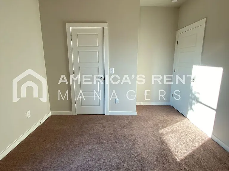 68 Granvil Way — Photo 23