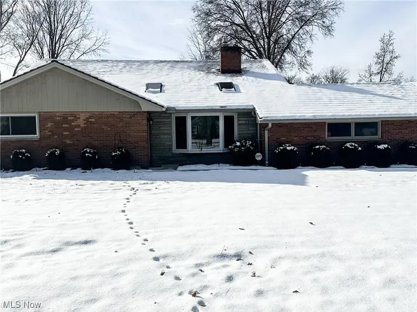 112 Stratford Rd, Painesville, OH 44077