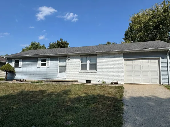 724 Ficklin St, Mount Carmel, IL 62863