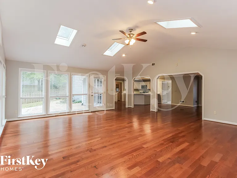2345 Ashton Ridge Dr — Photo 9