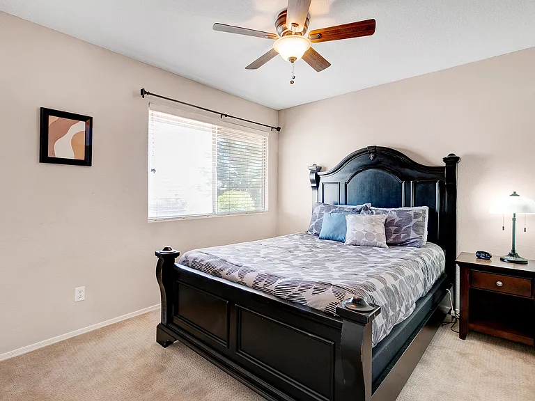 7801 W Crocus Dr — Photo 24