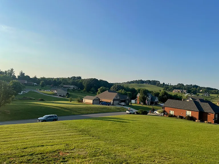 2242 Bryson Ct — Photo 16