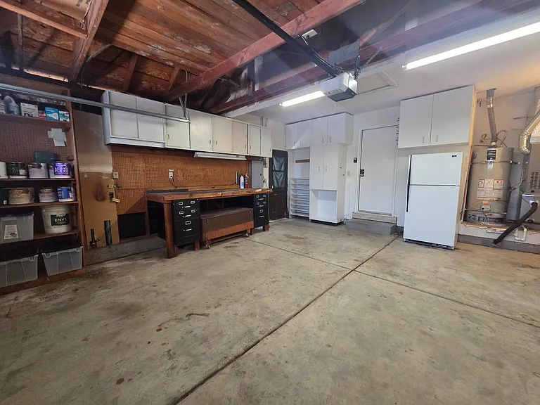 11732 Bloomington Way — Photo 23
