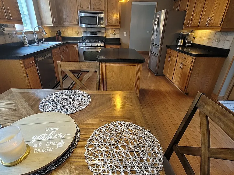 3885 Thornberry Way — Photo 61