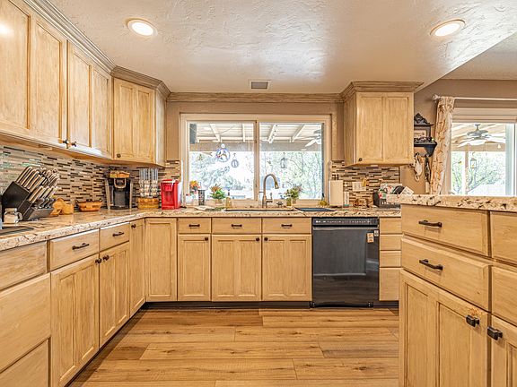 5th image of 4728 W Avenue K12