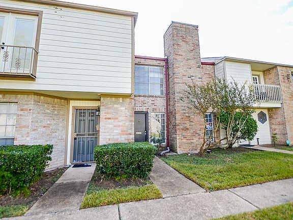 2nd image of 6368 Creekbend Dr #5