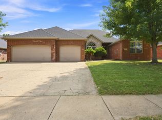 478 E Sequoia St, Republic, MO 65738