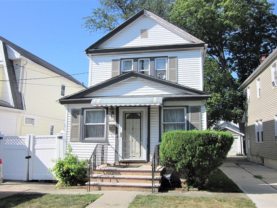 1st image of 90-18 216th St