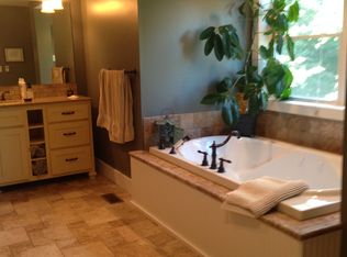 120 Sienna Cir, Mankato, MN 56001