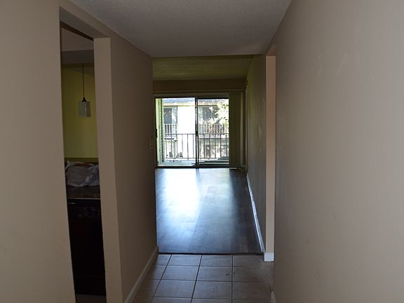 2nd image of 3086 Plaza Terrace Dr #3086