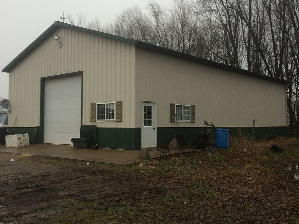 2nd image of 1114 N Prairie St