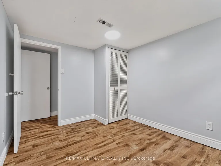 5 Mandarin Rd — Photo 16