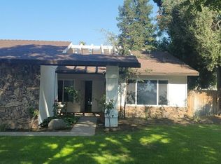 230 W Paul Ave, Fresno, CA