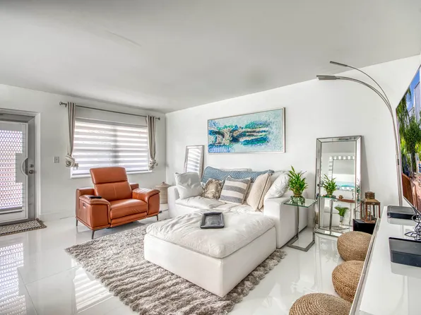 330 Andover M, West Palm Beach, FL 33417