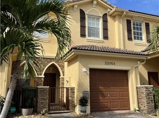 22054 SW 93rd Pl, Cutler Bay, FL 33190