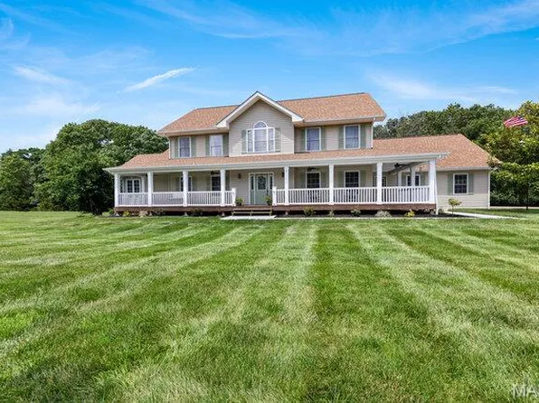 23186 Buck Track Ln, Warrenton, MO 63383