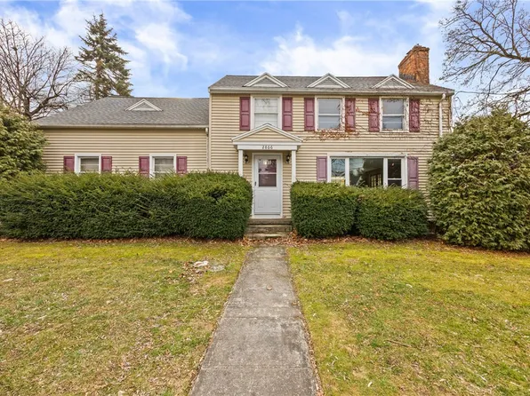 2866 Saint Paul Blvd, Rochester, NY 14617