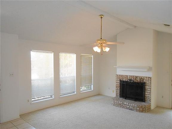 4th image of 11009 Fleishman Way