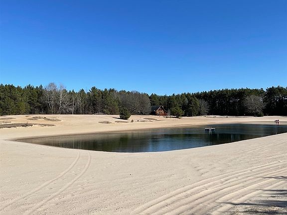 4th image of W6081 N Lake Dr