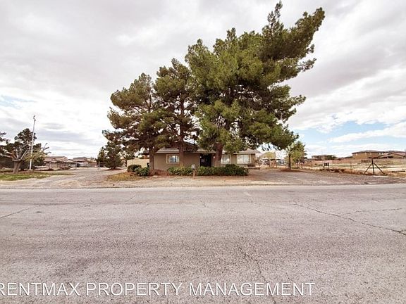 2nd image of 5045 Harold St