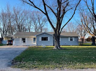 1359 E South Poe Dr, Jonesboro, IN 46938