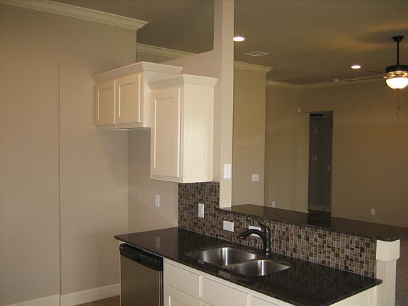 3rd image of 12105 Williamson Farms Blvd
