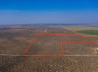 659 Rock House Rd, Christmas Valley, OR 97641