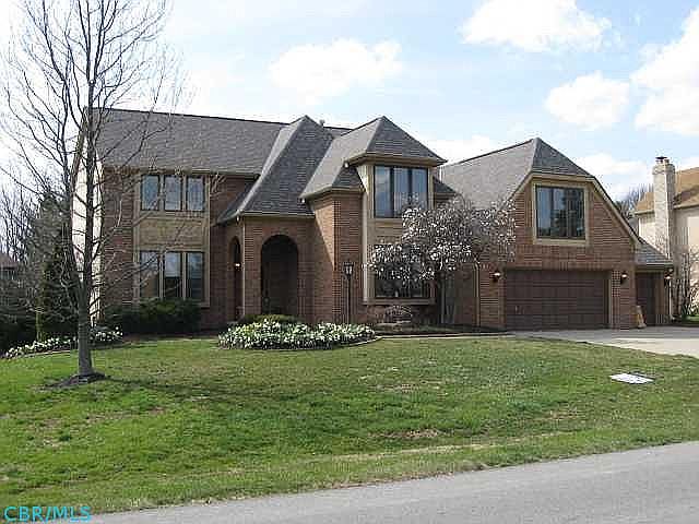 1st image of 37 Thornbury Ln