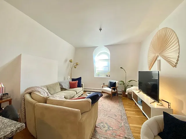 181 Northampton St — Photo 4
