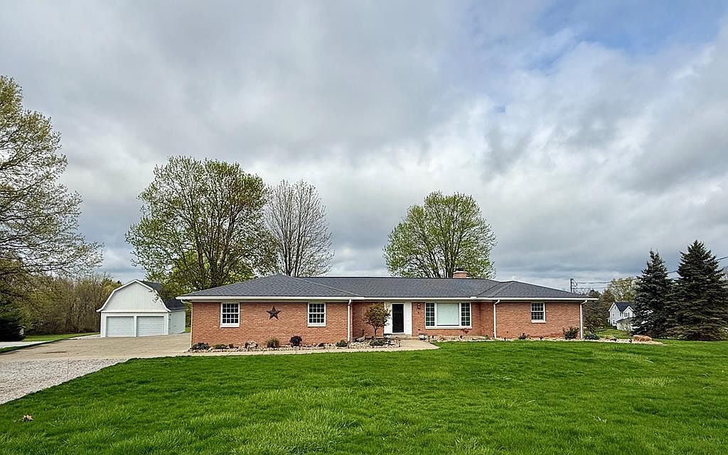 14d5aad18532d049a3010e20207bbc