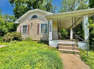 2404 E 67th Ter, Kansas City, MO 64132