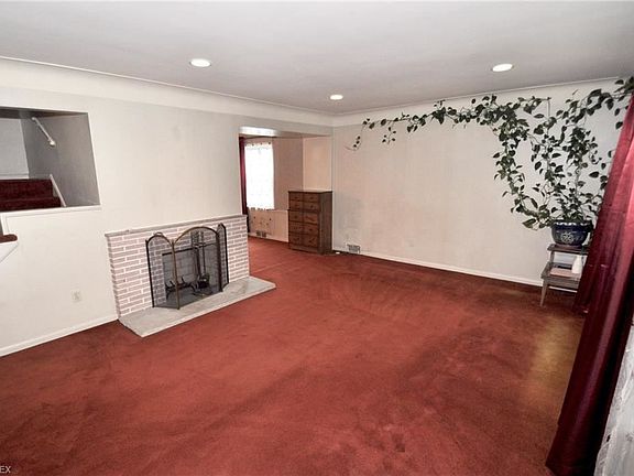 2nd image of 14443 Washington Blvd