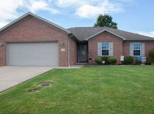 3509 Trailstone Dr, Evansville, IN 47725