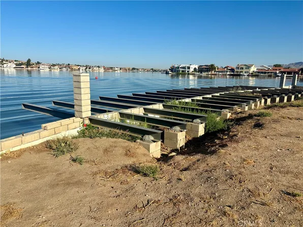 13594 Pyramid Dr #332, Victorville, CA 92395