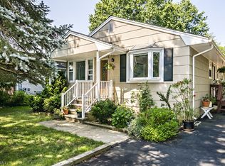 116 Chestnut St, Bridgewater, NJ 08807