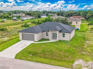 2803 24th St SW, Lehigh Acres, FL 33976
